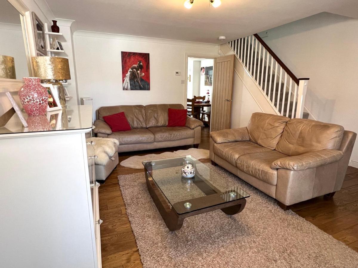 Simply Stunning 2 Bedroom Home With Parking Space Нотингам Екстериор снимка